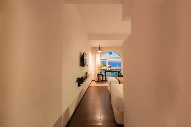 Deluxe İki Ayrı Yataklı Oda (Seafront)