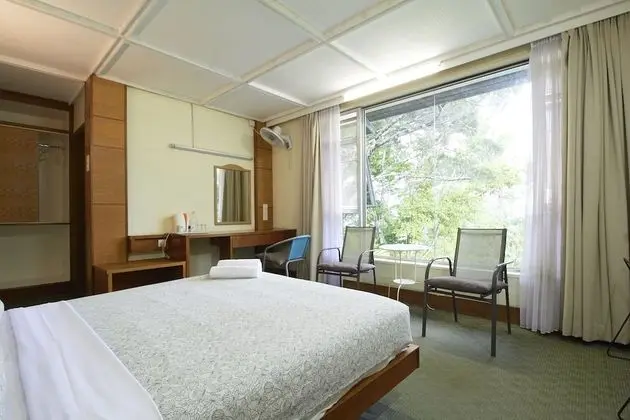 Standard Oda, Bahçe Manzaralı