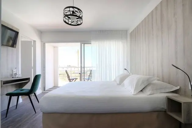 Classic Oda, 1 Büyük (Queen) Boy Yatak, Sigara İçilmez