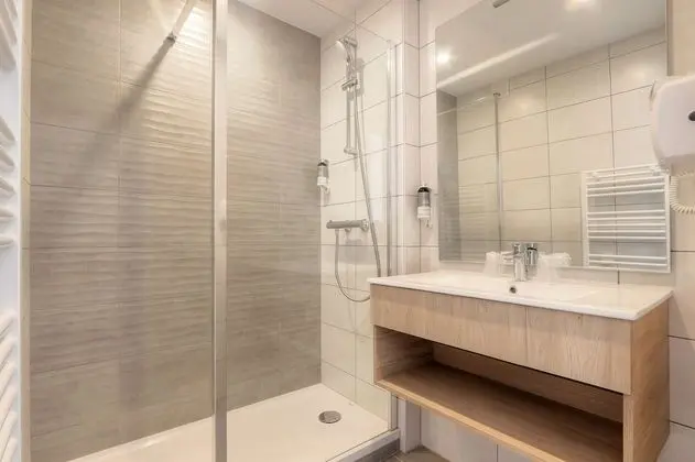 Classic Oda, 1 Büyük (Queen) Boy Yatak, Sigara İçilmez