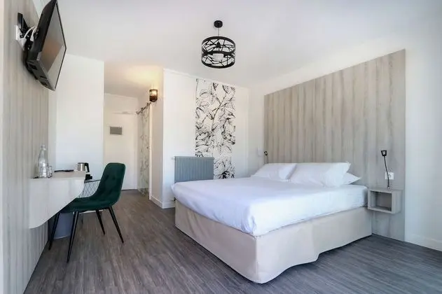 Superior Oda, 1 Büyük (Queen) Boy Yatak, Teras, Havuz Kenarı