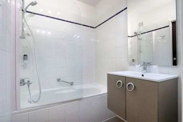 Superior Oda, 1 Büyük (Queen) Boy Yatak, Teras, Havuz Kenarı