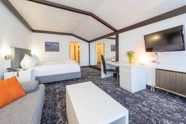 Deluxe Tek Büyük Yataklı Oda, Sigara İçilmez, Göl Kenarı