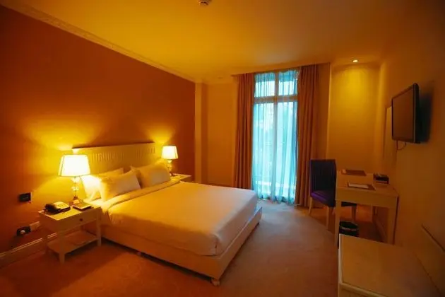 Club Oda, 1 Büyük (Queen) Boy Yatak, Balkon, Dağ Manzaralı