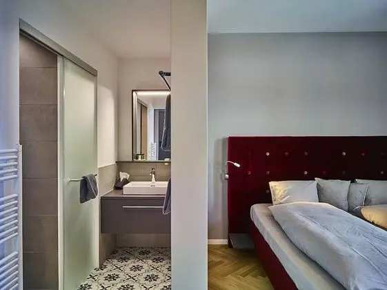 Superior Tek Büyük Yataklı Oda, Dağ Manzaralı (Medium)