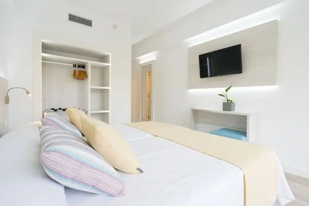 Tek Büyük Yataklı Oda, Balkon