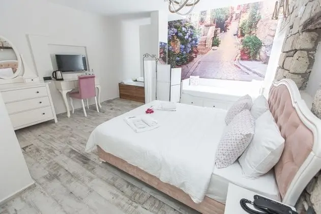 Family Room, Basement Floor