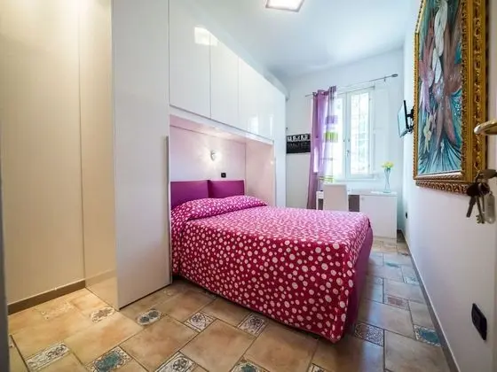 Tek Büyük Yataklı Oda, Bahçe Manzaralı