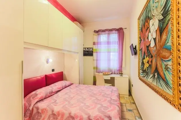 Tek Büyük Yataklı Oda, Bahçe Manzaralı