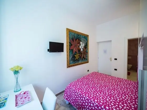 Tek Büyük Yataklı Oda, Bahçe Manzaralı