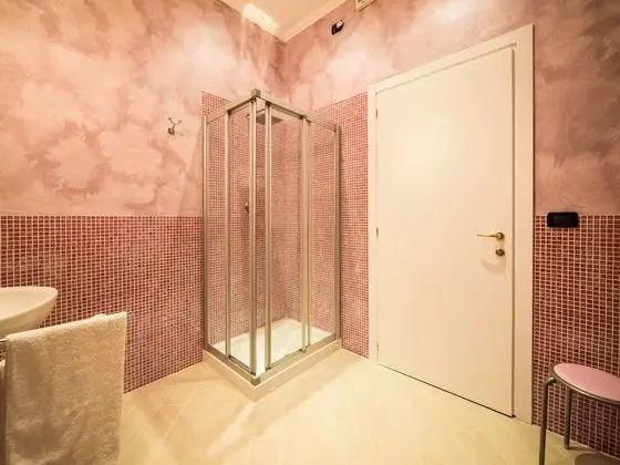 Tek Büyük Yataklı Oda, Bahçe Manzaralı