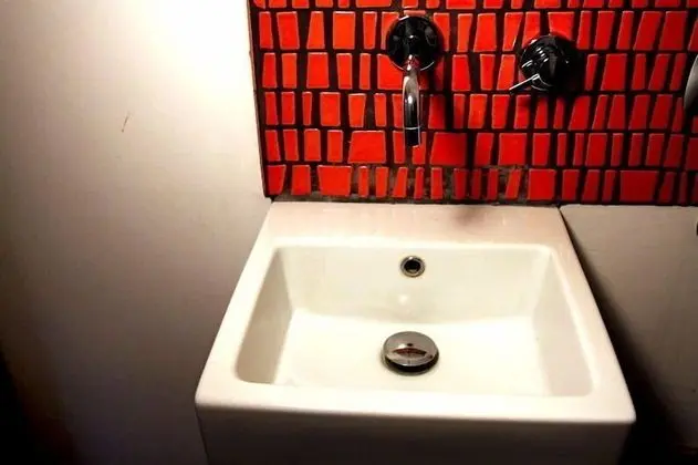 Design Tek Büyük Yataklı Oda, 1 Yatak Odası