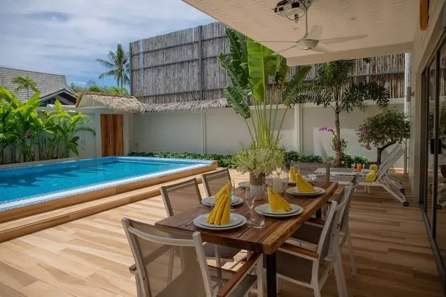 Premium Villa, 3 Yatak Odası, Havuz Manzaralı, Plaj Kenarı