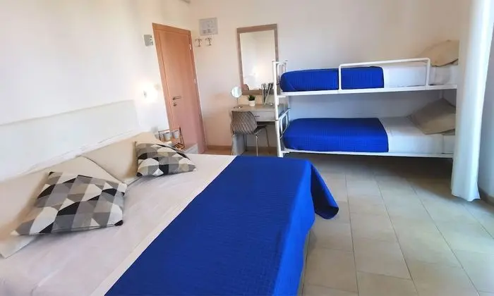 Dört Kişilik Oda
