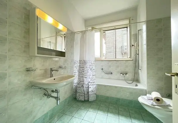 Standard Apart Daire, Birden Çok Yatak (Bellinzona In Centro)