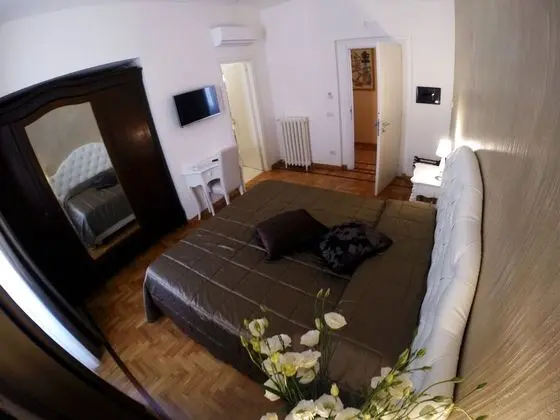 Superior Tek Büyük Yataklı Oda