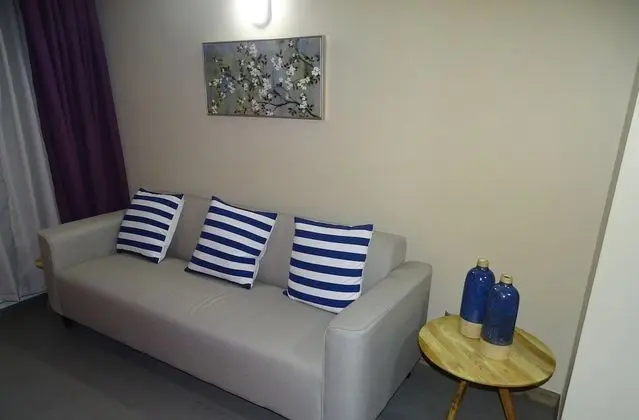 City Tek Büyük veya İki Ayrı Yataklı Oda