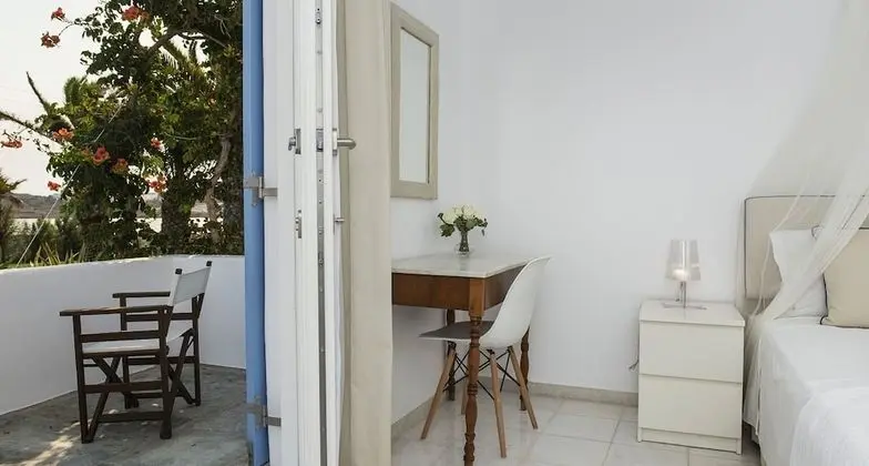 Apart Daire, 1 Yatak Odası, Havuz Manzaralı (Milos)