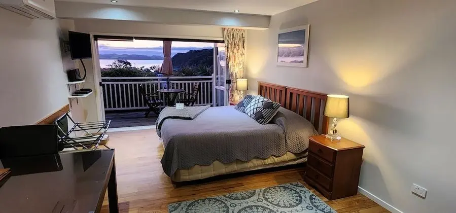 Deluxe Tek Büyük Yataklı Oda, Deniz Manzaralı