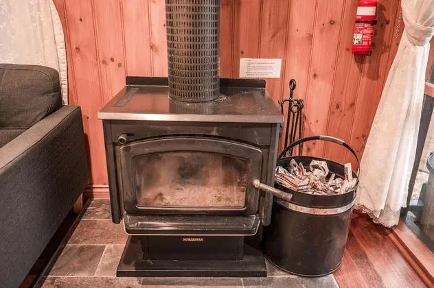 Standard Süit, 2 Yatak Odası, Sigara İçilmez, Mutfak (Valley View Cottage)