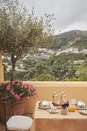 Superior Oda, Teras, Bahçe Manzaralı
