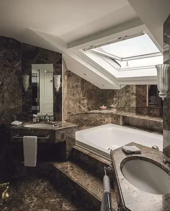 Junior Süit, Balkon, Lagün Manzaralı