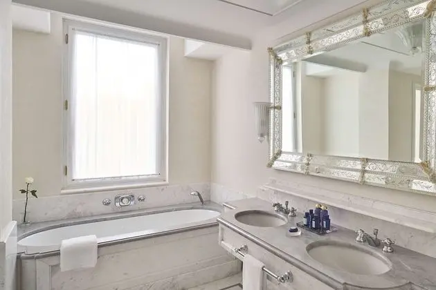 Süit, Bahçe Manzaralı