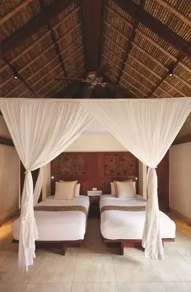 Deluxe Villa, 2 Yatak Odası, Bahçe Manzaralı (Pool)
