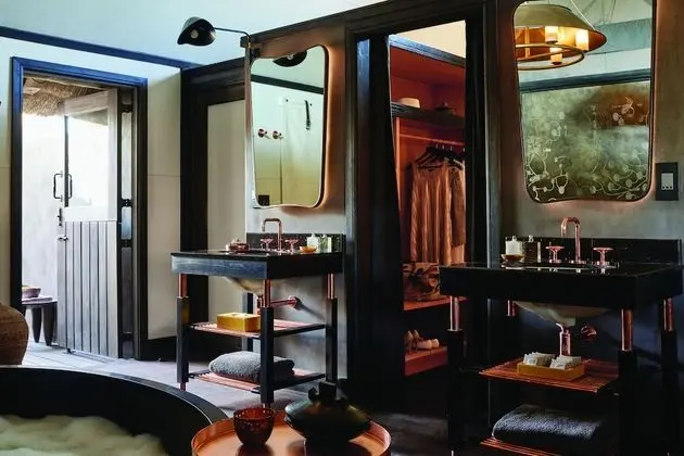 Deluxe Oda (Eagle Island Lodge)