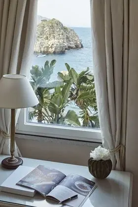 Superior Oda, Deniz Manzaralı