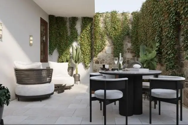 Grand Terrace Suite Custom Oda