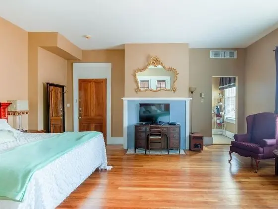 Premium Oda, 1 En Büyük (King) Boy Yatak