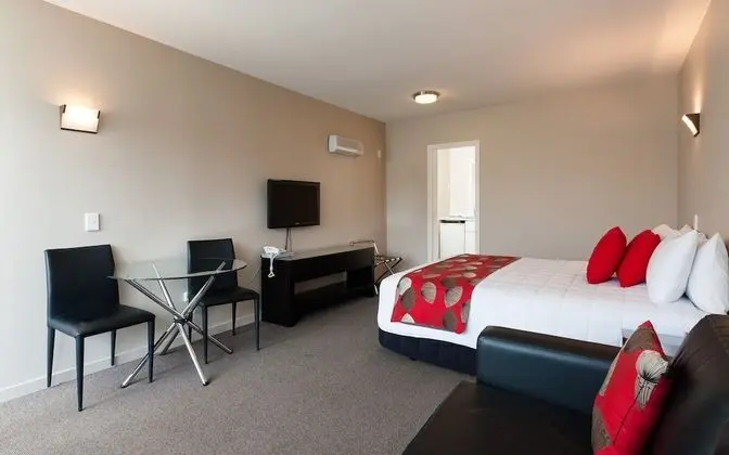 Standard Stüdyo, Sigara İçilmez, Küçük Mutfak (King Studio Unit)