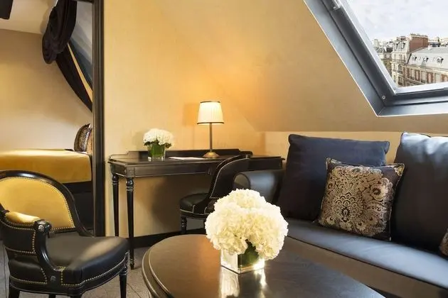 Junior Suite Parisienne Mansardée