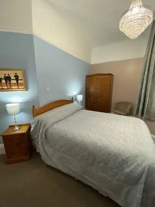 Classic Tek Büyük Yataklı Oda, Banyolu/Duşlu (Room 12)