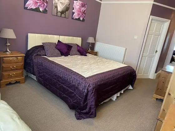 Luxury Tek Büyük Yataklı Oda, Banyolu/Duşlu, Deniz Manzaralı (Room 17)