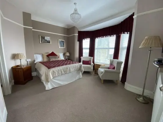 Luxury Tek Büyük Yataklı Oda, Banyolu/Duşlu, Deniz Manzaralı (Room 2)