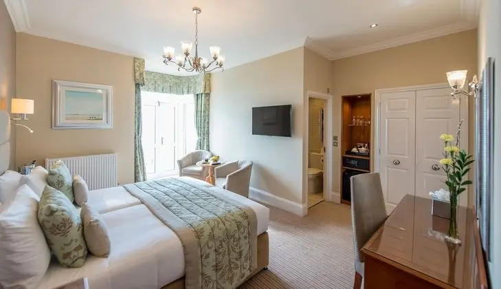 Deluxe Tek Büyük veya İki Ayrı Yataklı Oda, Deniz Manzaralı