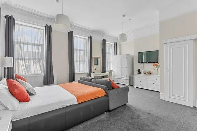 Superior Süit, Banyolu/Duşlu