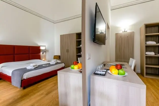 Deluxe Tek Büyük veya İki Ayrı Yataklı Oda, Balkon
