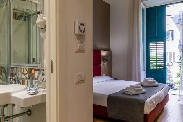 Deluxe Tek Büyük veya İki Ayrı Yataklı Oda, Balkon