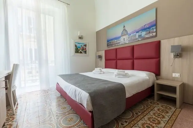 Deluxe Tek Büyük veya İki Ayrı Yataklı Oda, Balkon