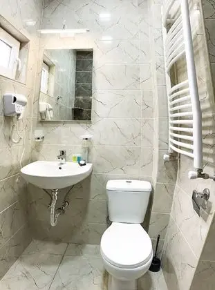 Standard Oda, 1 Büyük (Queen) Boy Yatak, Bahçe Manzaralı (4)