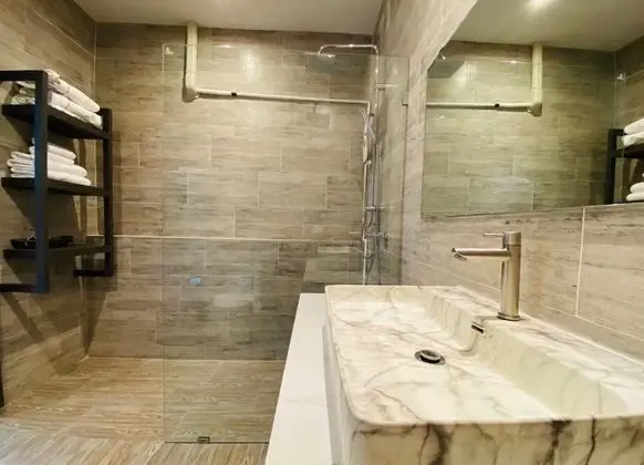 Pool Access Grand Deluxe