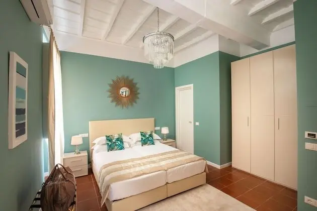 Superior Tek Büyük veya İki Ayrı Yataklı Oda