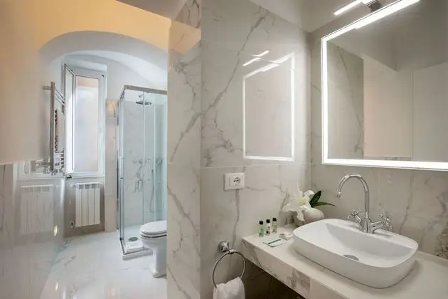 Superior Tek Büyük veya İki Ayrı Yataklı Oda