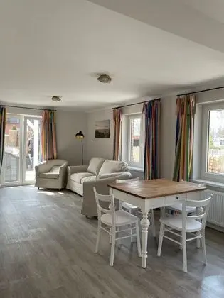 Apart Daire, 1 En Büyük (King) Boy Yatak, Veranda, Bahçe Manzaralı