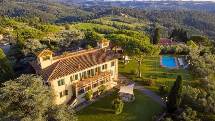Villa
