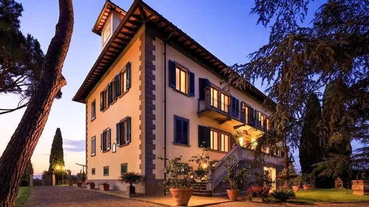 Villa