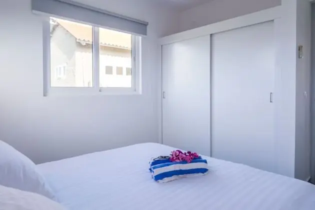 Comfort Apart Daire, 2 Yatak Odası, Veranda, Havuz Manzaralı